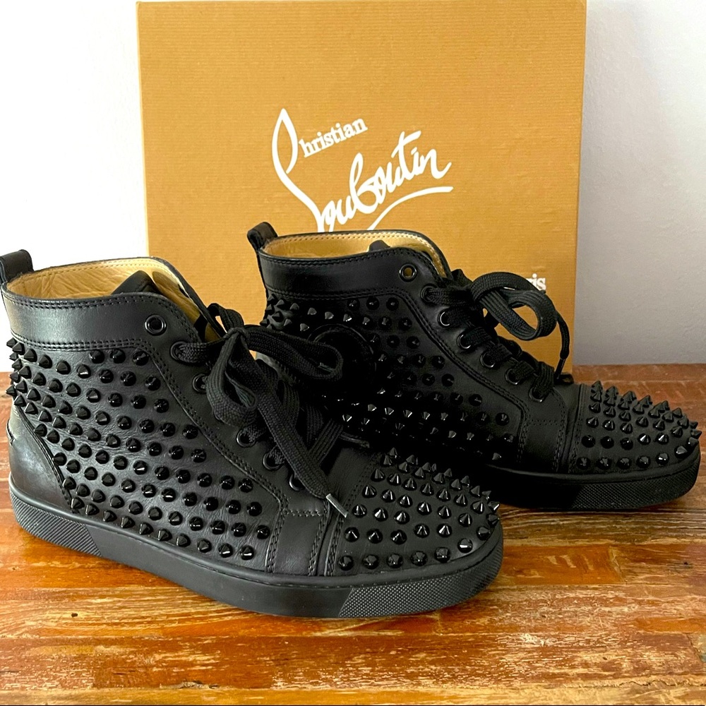 Women’s Christian Louboutin Sneaker size 39EU 9US